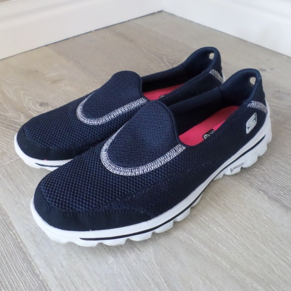 skechers gowalk 2